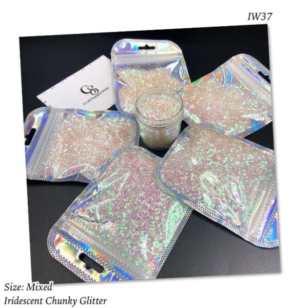 IW37 White iridescent chunky glitter