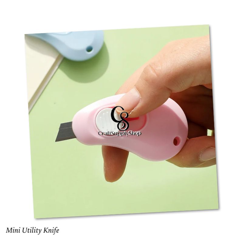 Mini Utility Knife - Pear Shape (4) Mini Utility Knife - Pear Shape
